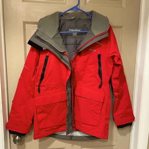 West Marine Jackets & Blazers - NWOT West Marine Sail Red Third Reef Women’s Jacket - SZ